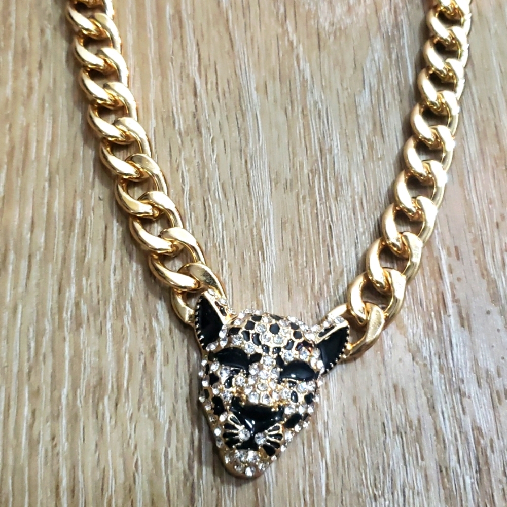 Necklace - Picture 2 of 3